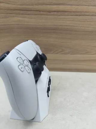 Soporte mando PS5 / Madrid