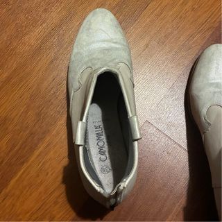 Botines Camomilla Tacón Blanco y Plateado