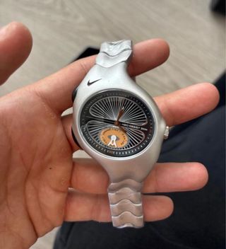 Reloj Nike Triax Plata y Naranja