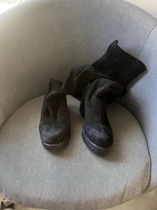 Botas altas negras