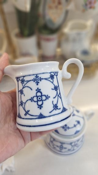 Azucarero y lechera porcelana azul