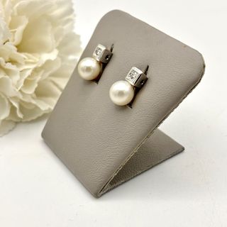 Pendientes Oro Blanco 18kt Perla y Diamante