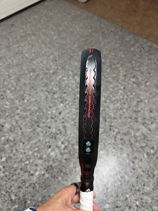 Pala Padel Adidas Metalbone HRD 2026