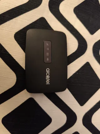 Router WiFi Alcatel Negro