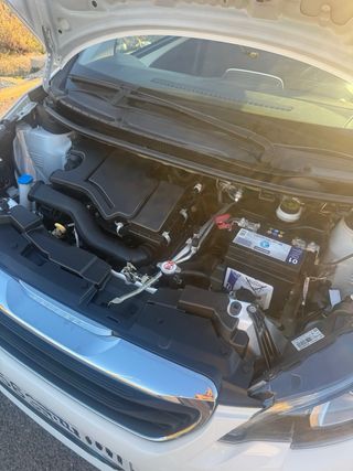 Peugeot 108 AUTOMÁTICO 61.000km