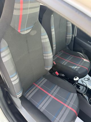 Peugeot 108 AUTOMÁTICO 61.000km