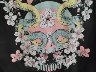 Camiseta Bershka Mujer Estampado Serpiente