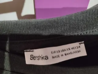 Camiseta Bershka Mujer Estampado Serpiente