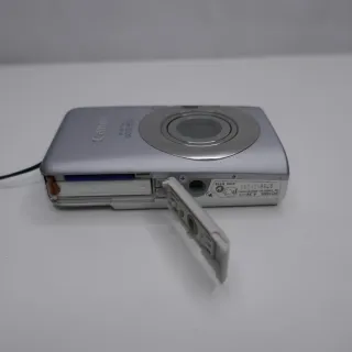 Canon IXUS 95 IS Fotocamera Digitale Argento
