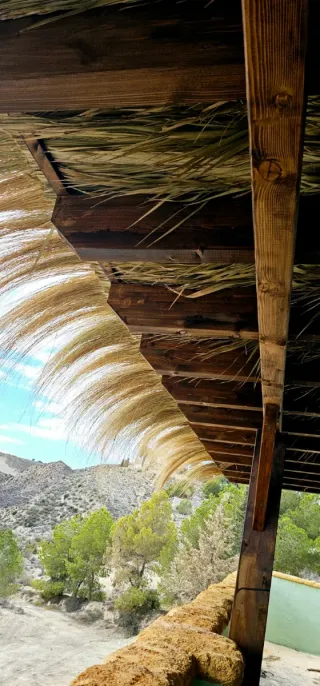 SOMBRILLAS Y PERGOLAS A MEDIDA