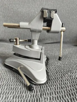 Tornillo de Banco de Vacío PARKSIDE - Nuevo.