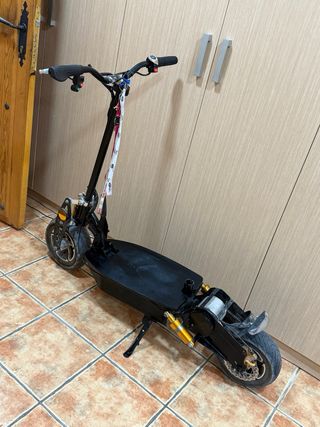 Patinete eléctrico limitado a 45 km/h