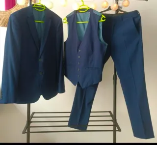 Traje de chaqueta azul