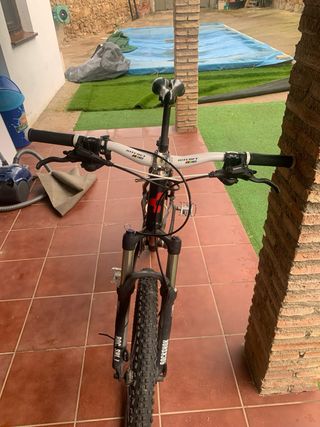 Bicicleta CUBE XMS Doble Suspensión MTB 26”