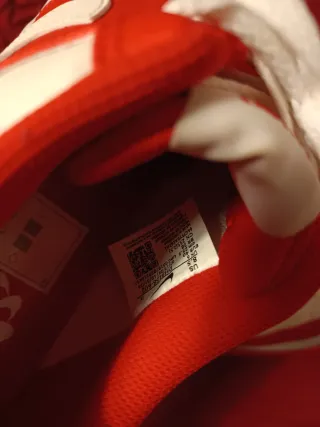 Zapatillas Nike Rojas y Blancas