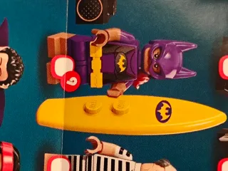 Minifigura Lego DC Batman Batgirl 71020