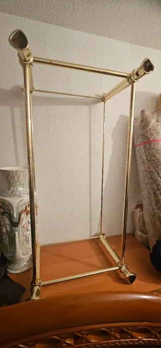 Mesa auxiliar dorada cristal
