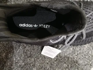 Adidas Yeezy Boost 350