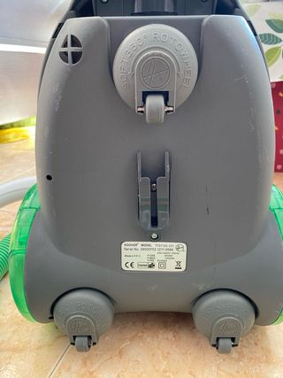 Aspiradora Hoover FreeSpace sin bolsa