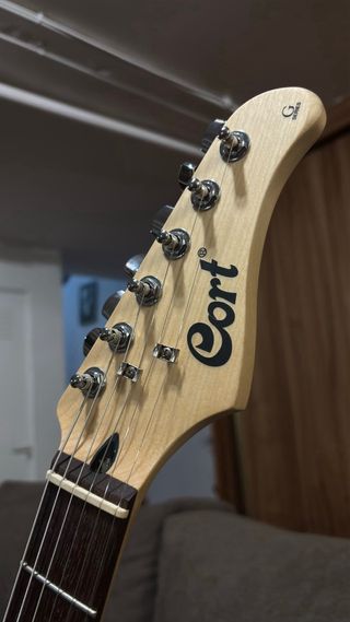 Cort G110 Guitarra Eléctrica