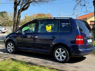 Volkswagen Touran 1.6i gasolina