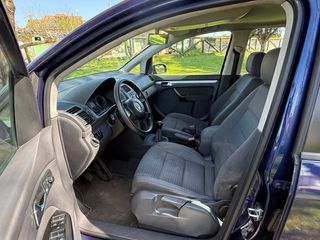 Volkswagen Touran 1.6i gasolina