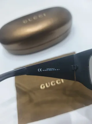 Gafas de sol Gucci negras