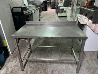 Mesa de acero inoxidable 120x68x85