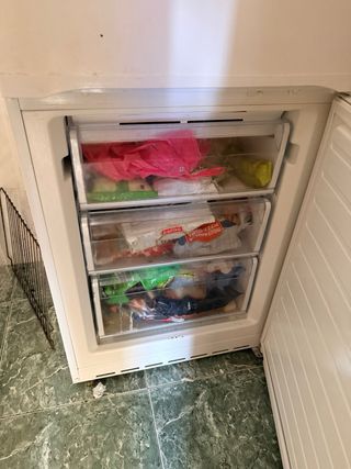 URGE VENTA!! Nevera Bosch