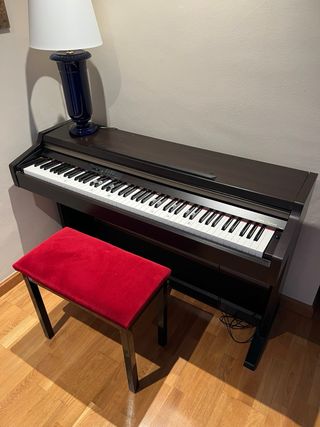Piano Yamaha Clavinova Madera Oscura