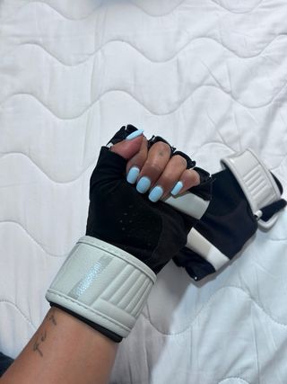 Guantes MMA Outshock Entrenamiento Negro / Blanco