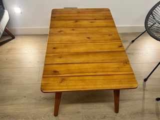 Conjunto de terraza: sofá, mesa y sillas