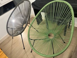 Conjunto de terraza: sofá, mesa y sillas