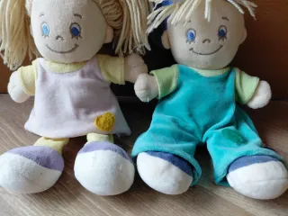 Pupazzi morbidi bambina e bambino