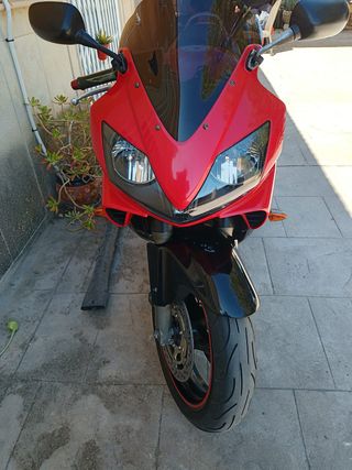 Honda CBR 600 F4i 2004 Roja/Plata