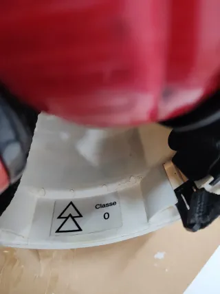 Casco de seguridad con gafas y orejeras