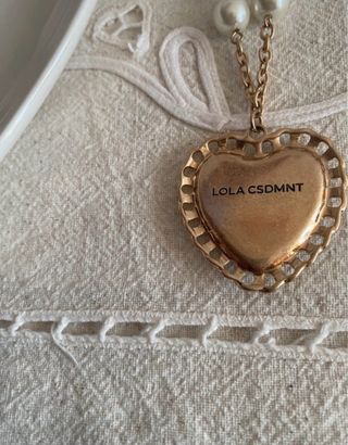 Colar Lola Casademunt Coração Preto e Dourado