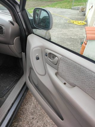 Chrysler Grand Voyager 2003