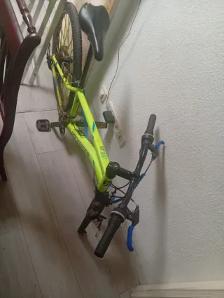 Bicicleta Rockrider 100