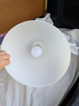 Lámpara colgante IKEA blanca