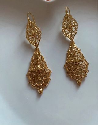 Brincos Dourados Filigrana