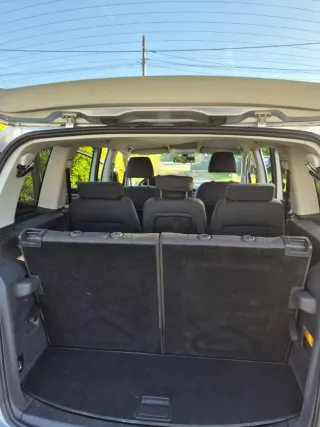 Volkswagen Touran 2010