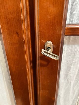 Armario madera clásico 3 puertas cristal