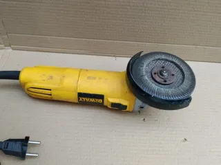 Amoladora Angular DeWalt DWE4016