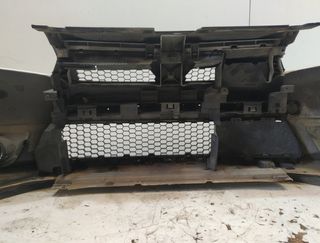 Paragolpes delantero dacia 620229493r logan 528841