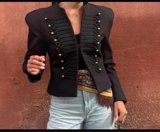 Chaqueta Zara Alamares Talla XL Negra