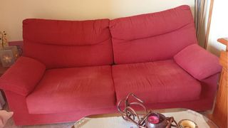 Sofá 2 plazas rojo tela