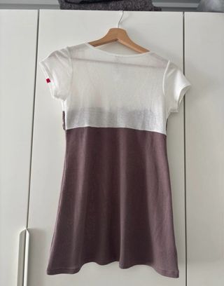 Camiseta Kling blanca y marrón con lazo