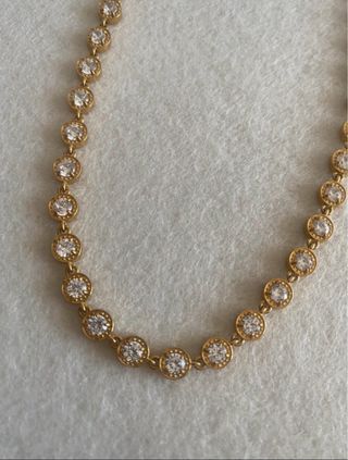 Colar com Cristais Dourados