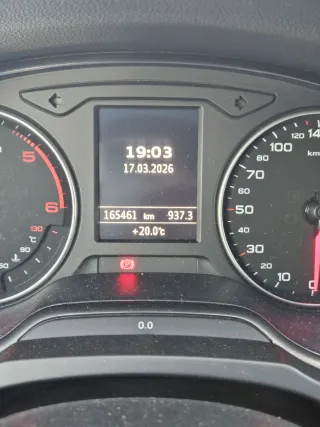 Audi A3 1.600 110cv 5 puertas muy buen estado.